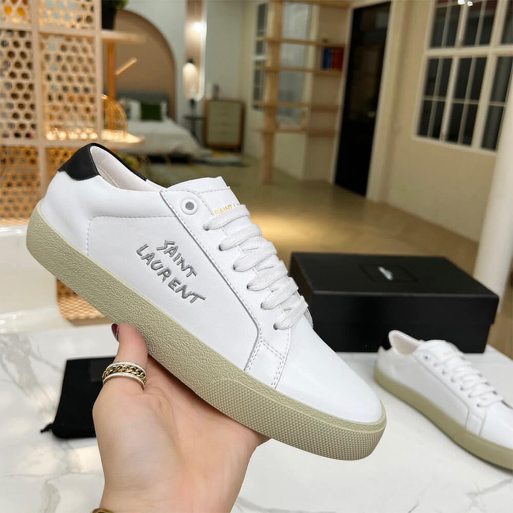 Y51 Court Classic Sneaker