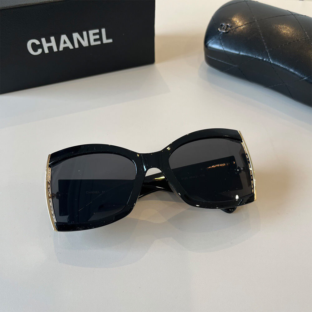 Ch**el SUNGLASSES