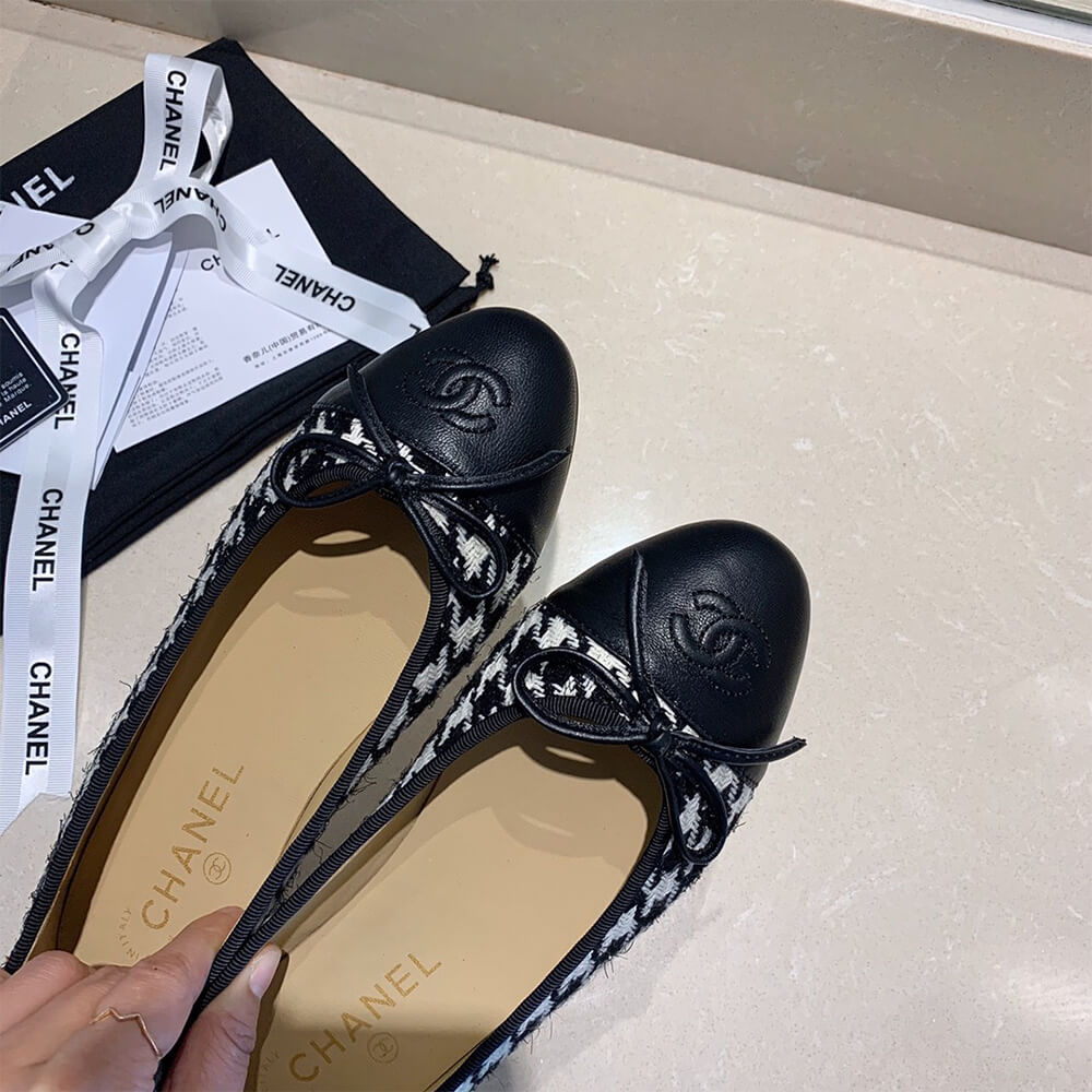 Ch**el Ballet Flat