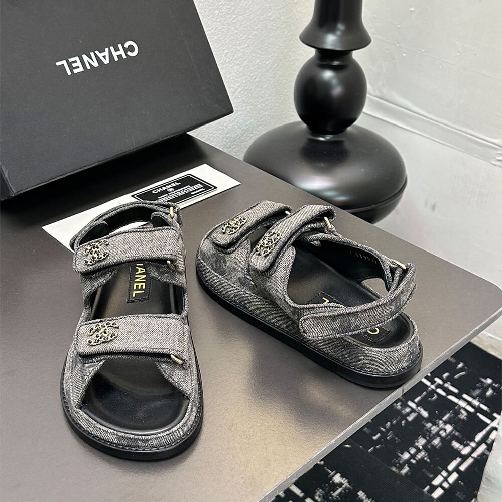 Ch**el Sandals