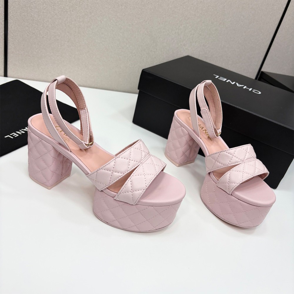 Ch**el Sandals