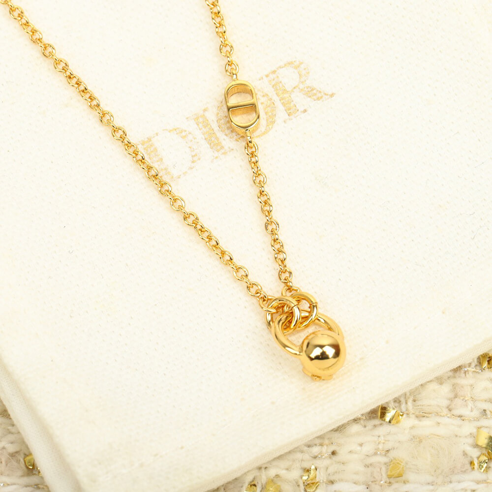 D10r Necklace