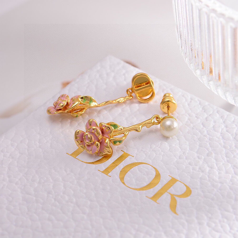 D10r EARRINGS