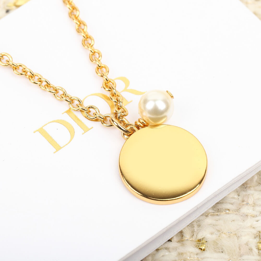 D10r Necklace