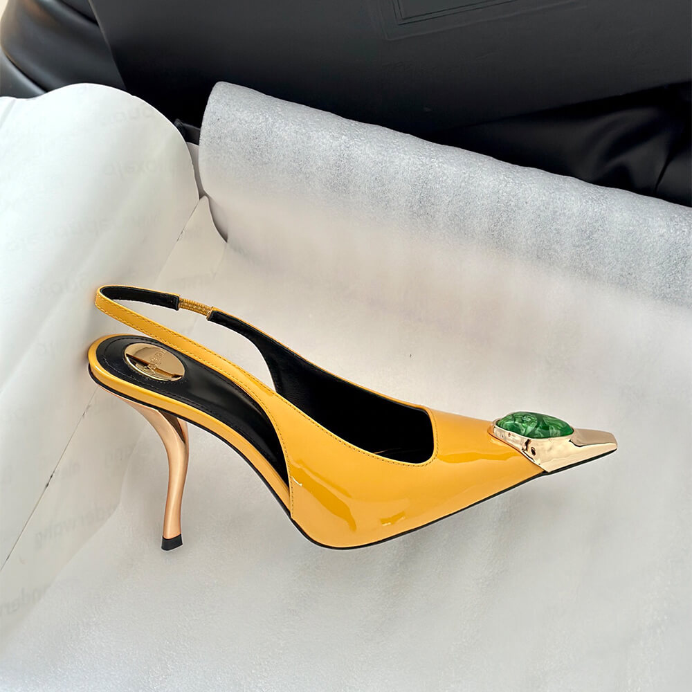 Y51 Loulou Slingback Pumps in Patent Leather