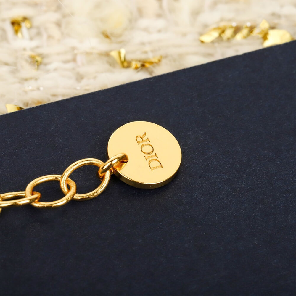 D10r Necklace