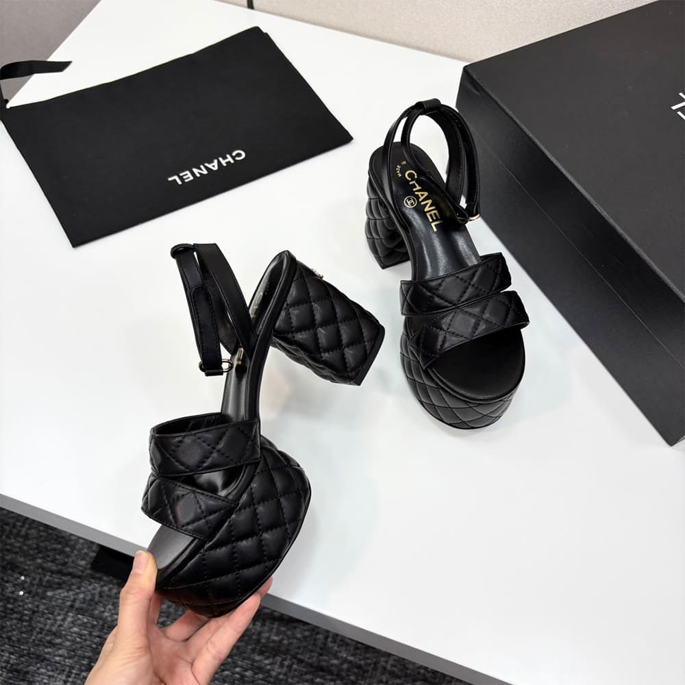Ch**el Sandals