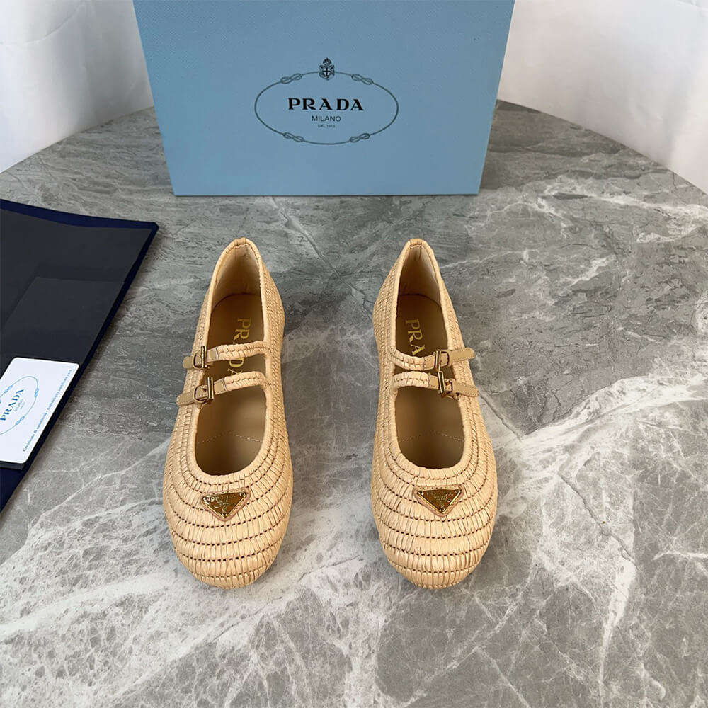 Pra*a Crochet ballerinas