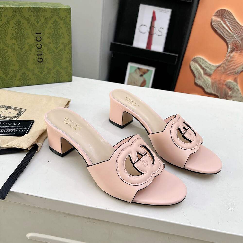 Gvc*1 Women’s Interlocking G slide sandal