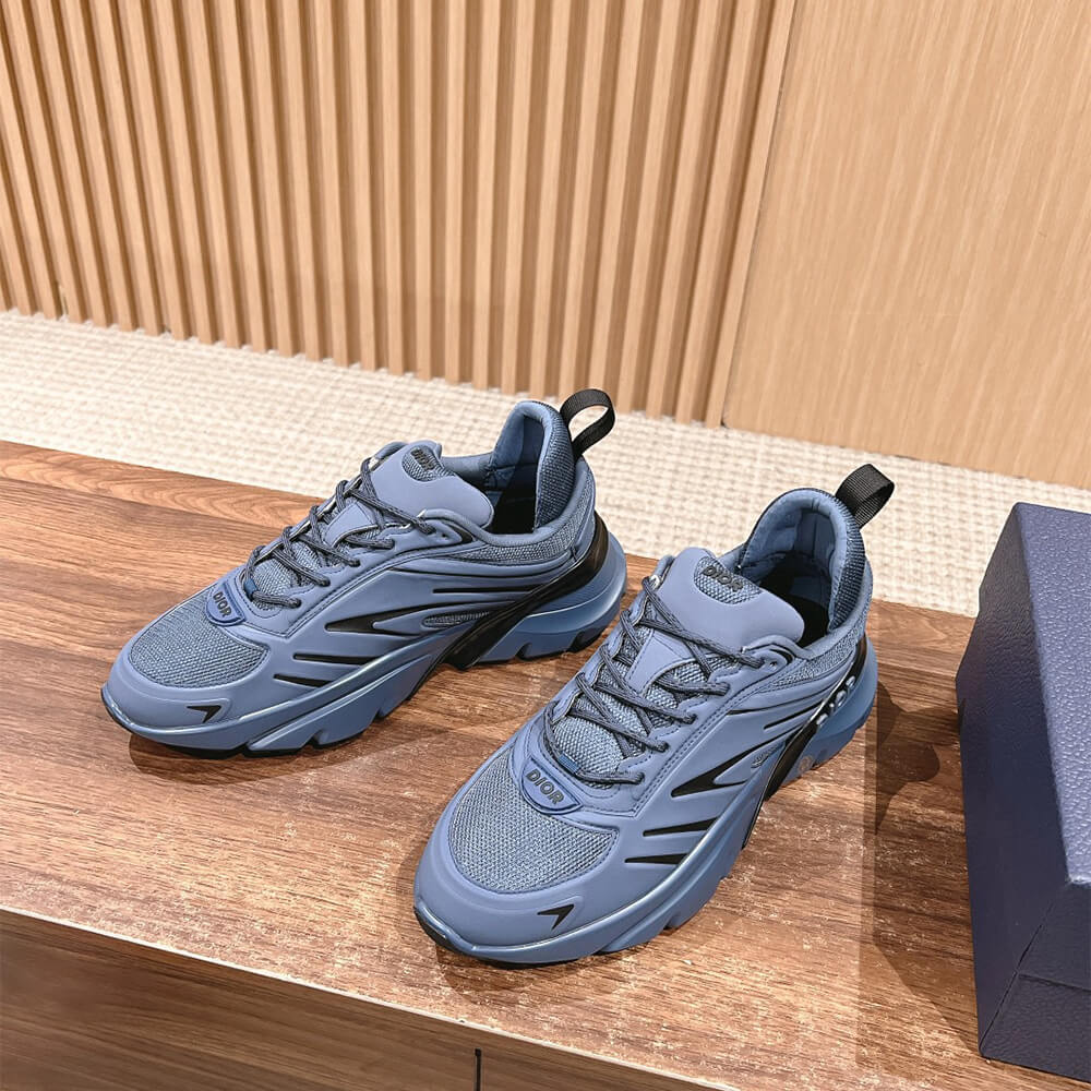 D10r  B44 Blade Sneaker