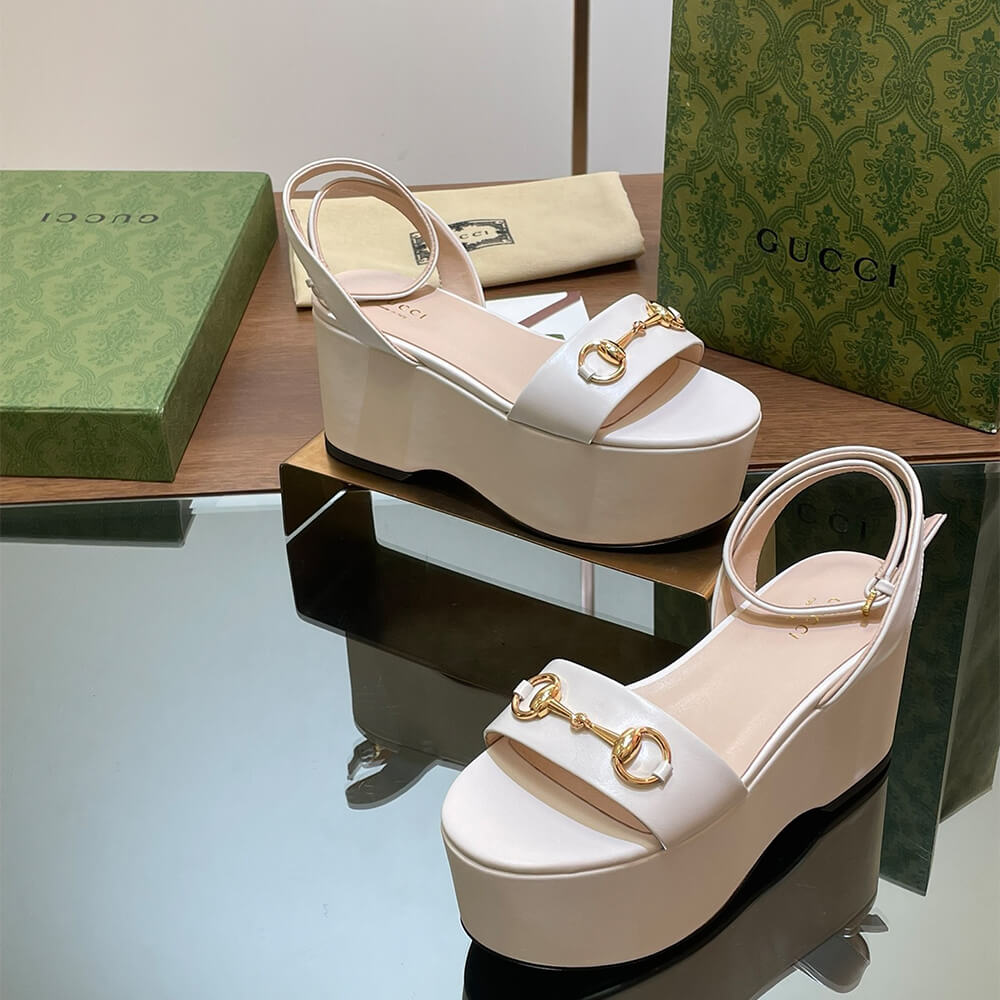 Gvc*1 Women’s Horsebit flatform sandal
