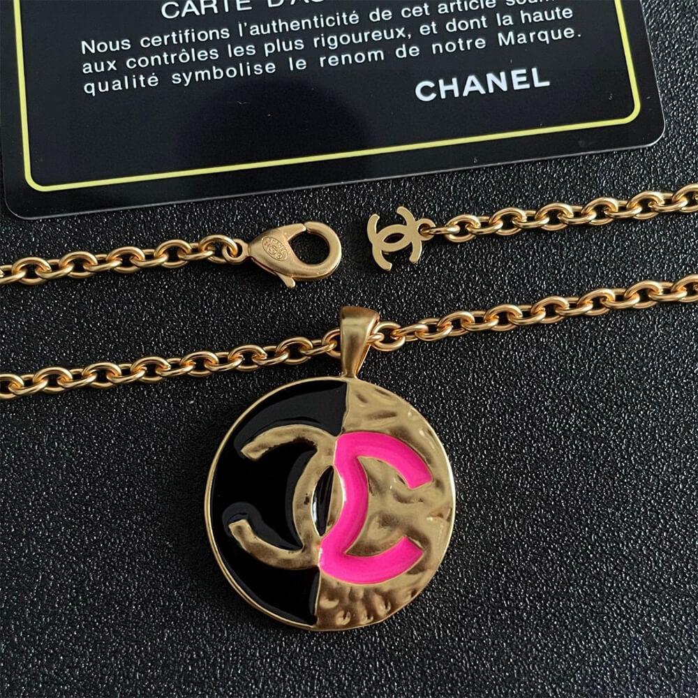 Ch**el Necklace