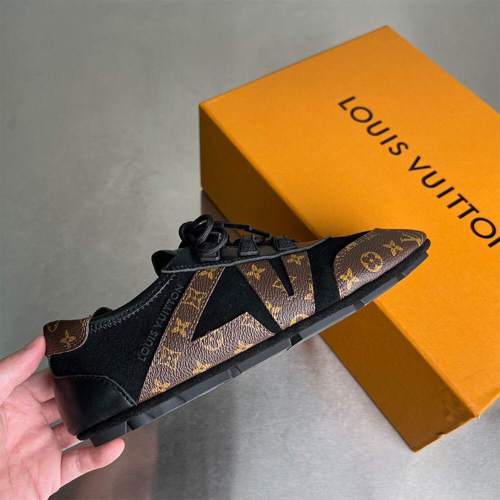 LV Sneakerina