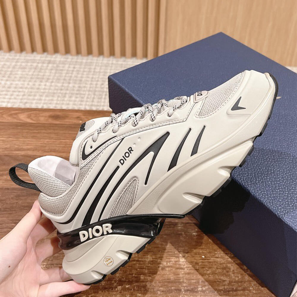D10r  B44 Blade Sneaker