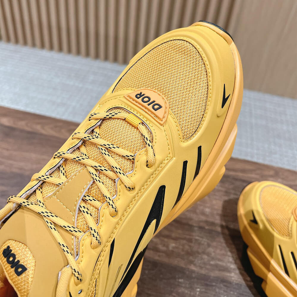 D10r  B44 Blade Sneaker