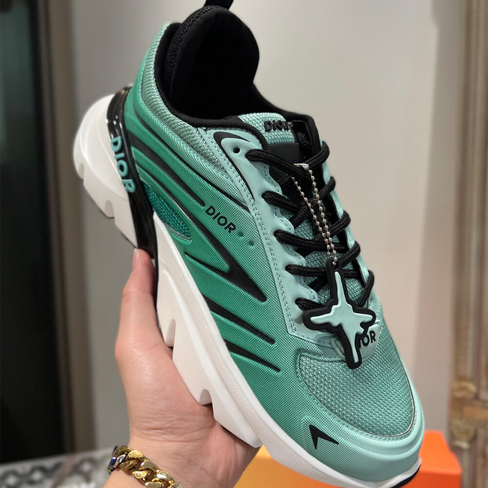 D10r  B44 Blade Sneaker