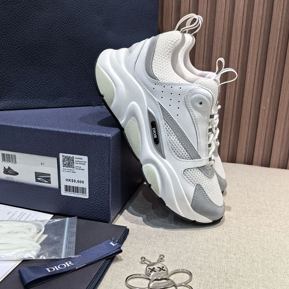 D10r  B22 Sneaker