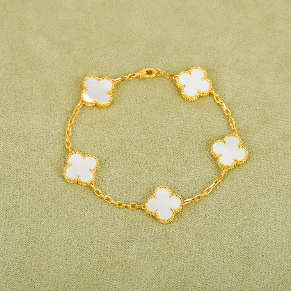 V*n Cl**f & Aepels Vintage Alhambra bracelet, 5 motifs