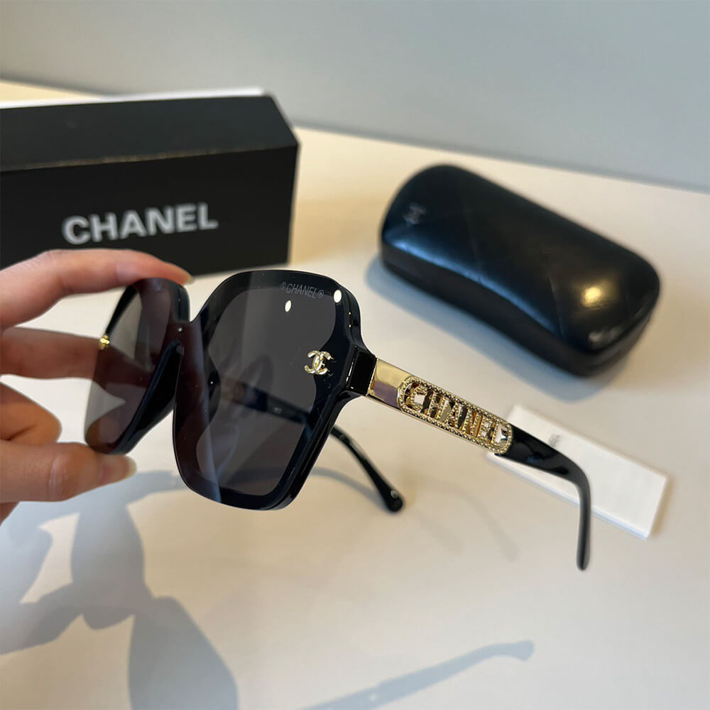 Ch**el SUNGLASSES