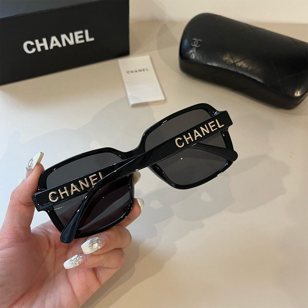 Ch**el SUNGLASSES