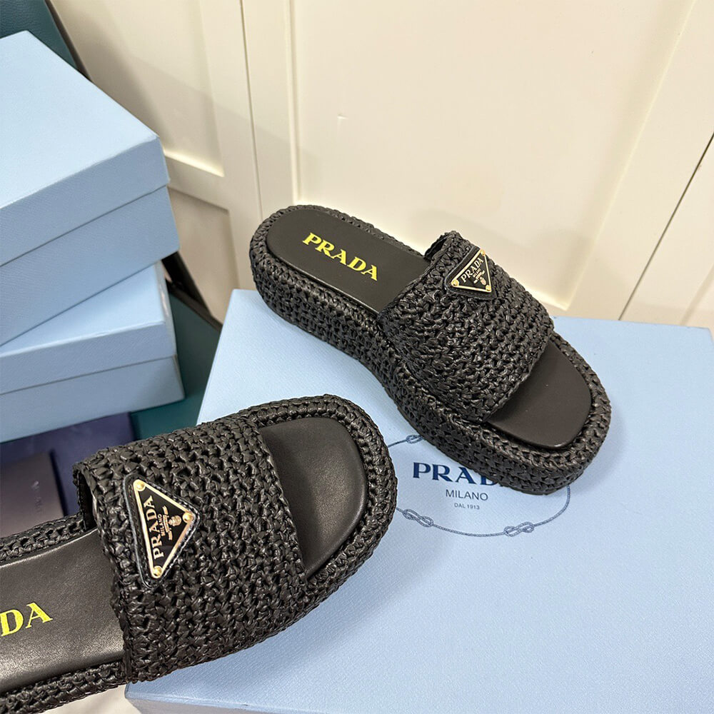 Pra*a Crochet flatform slides