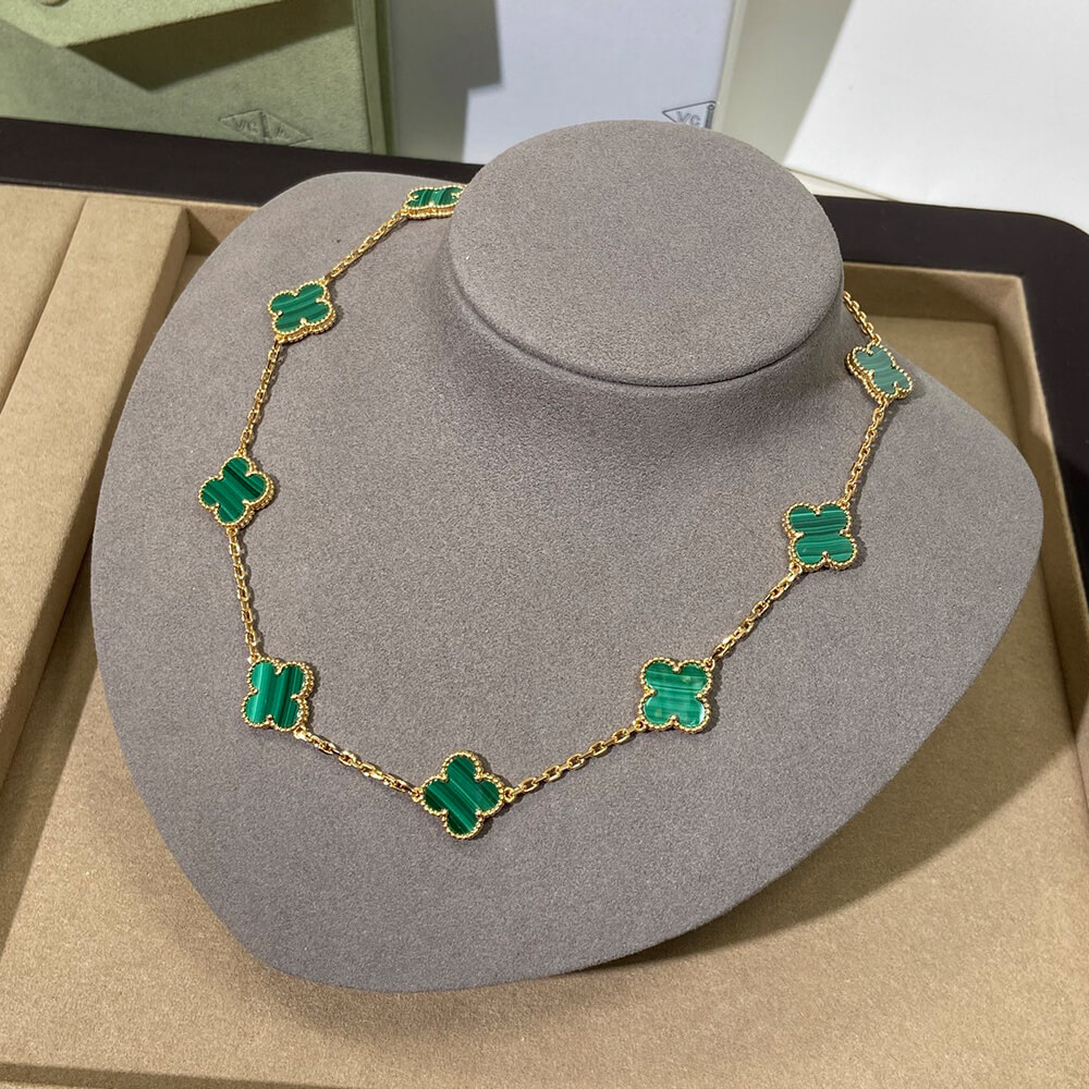 V*n Cl**f & Arpels Necklace