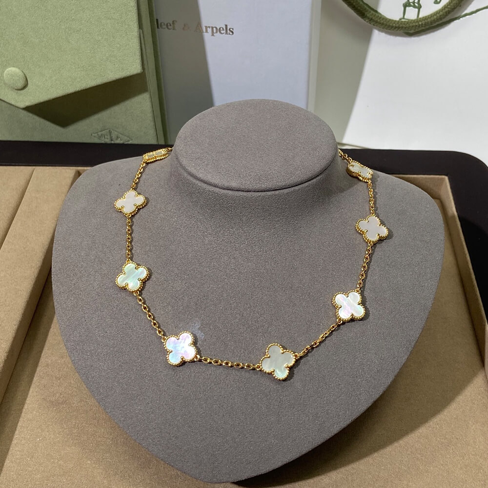 V*n Cl**f & Arpels Necklace