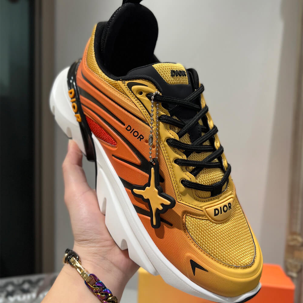 D10r  B44 Blade Sneaker