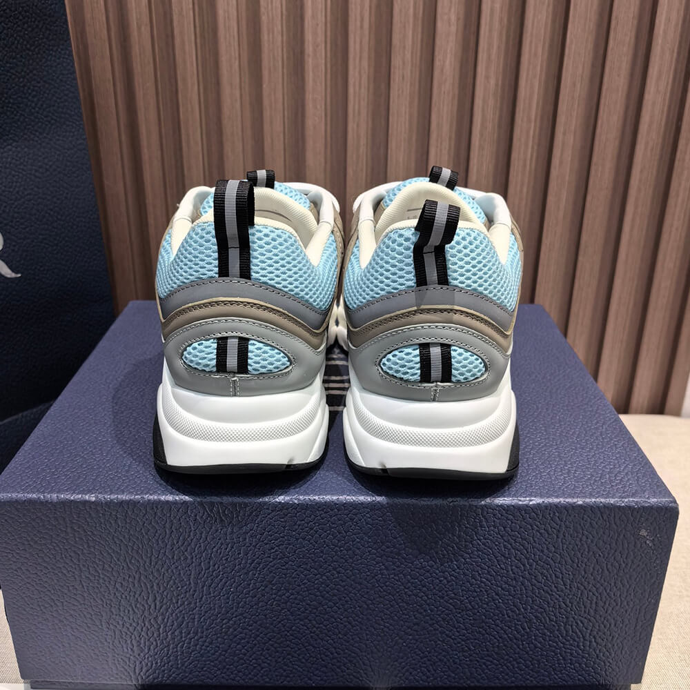 D10r  B22 Sneaker