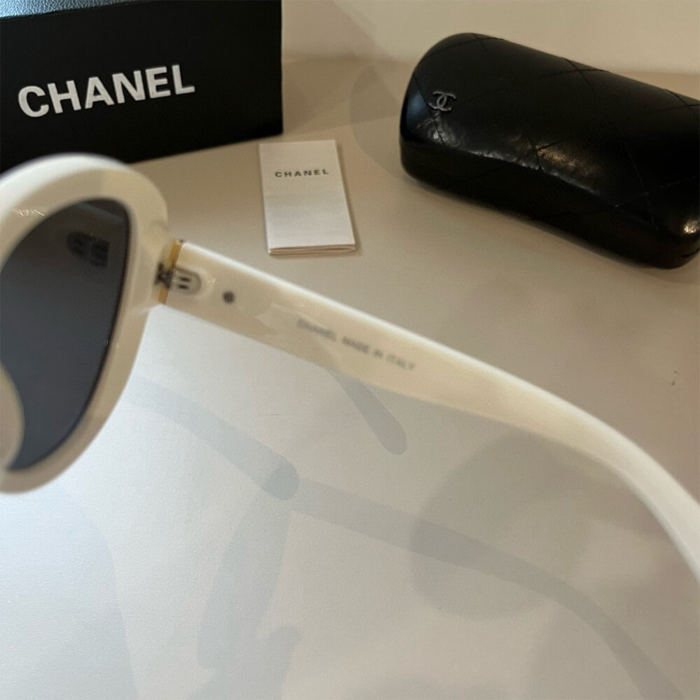 Ch**el SUNGLASSES