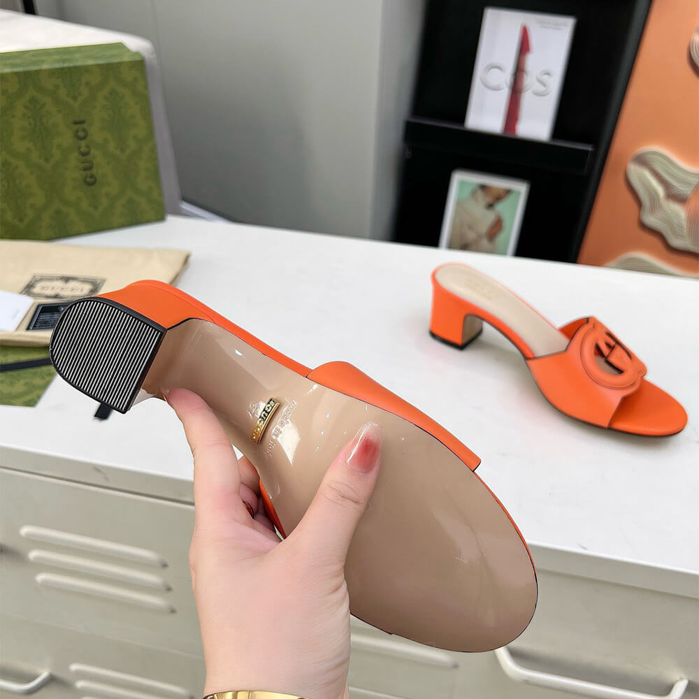 Gvc*1 Women’s Interlocking G slide sandal