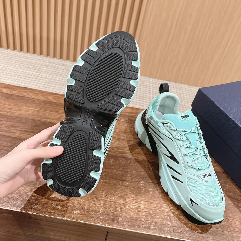 D10r  B44 Blade Sneaker