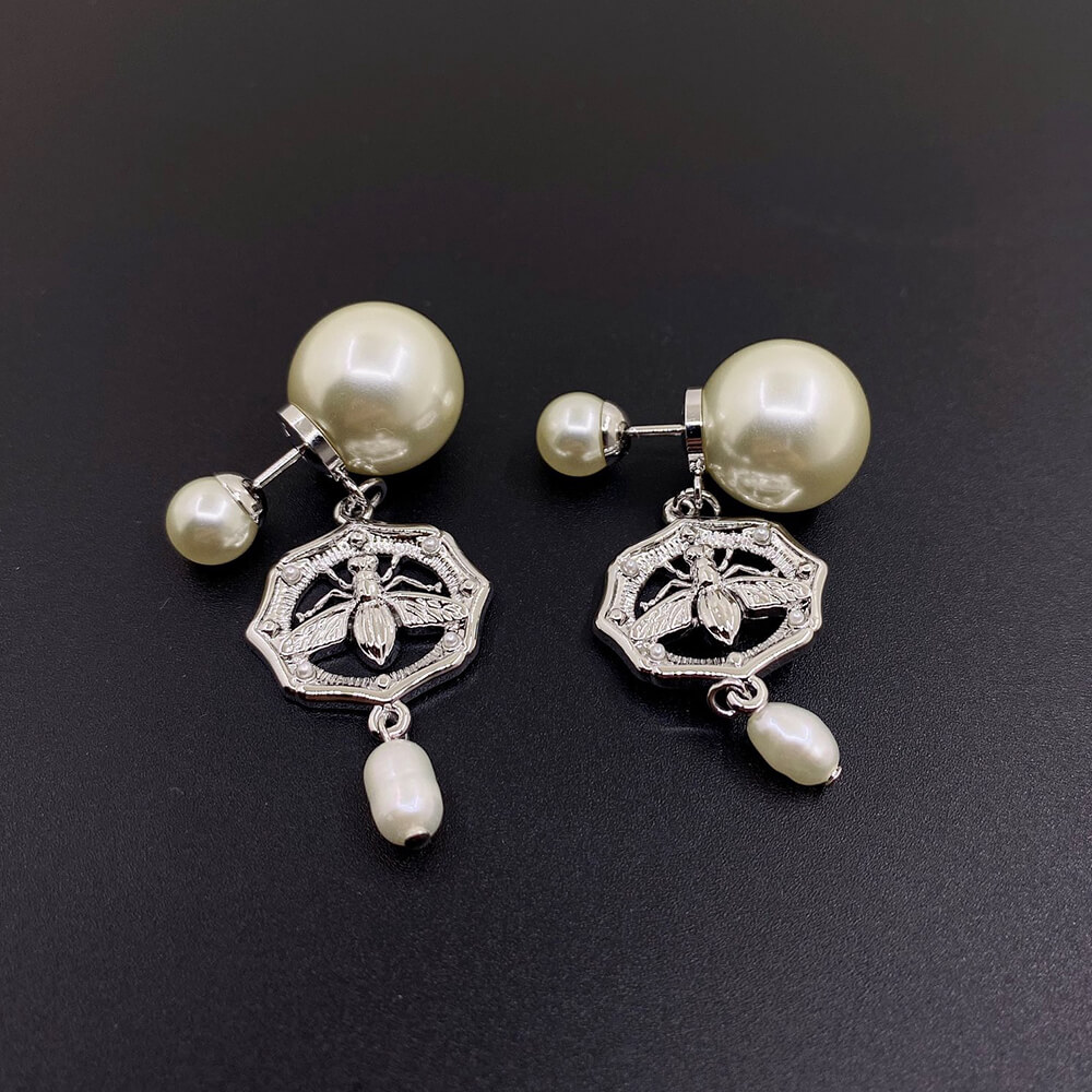 D10r EARRINGS