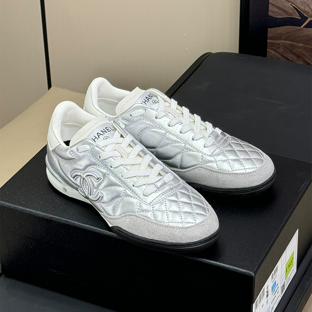 Ch**el Sneakers