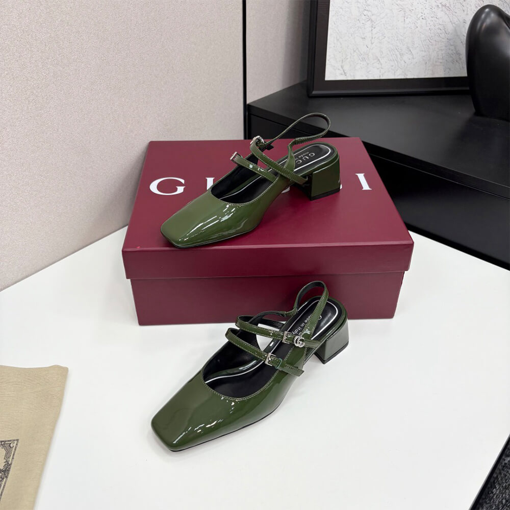 Gvc*1 Women’s pump with Double G
