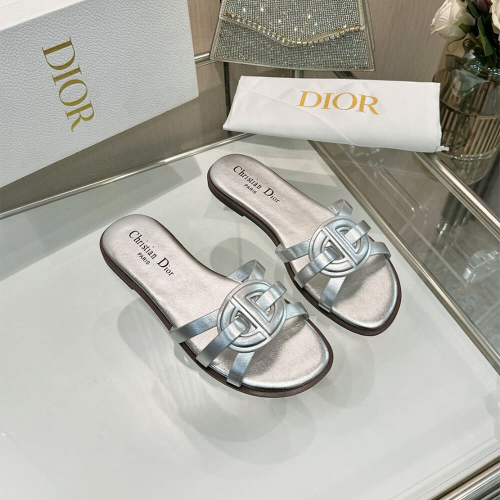 D10r D-Club Slide
