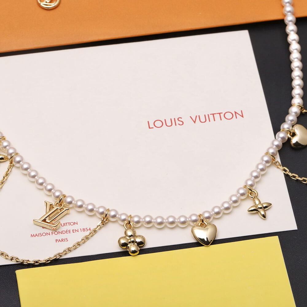 LV Blooming Pearls Necklace