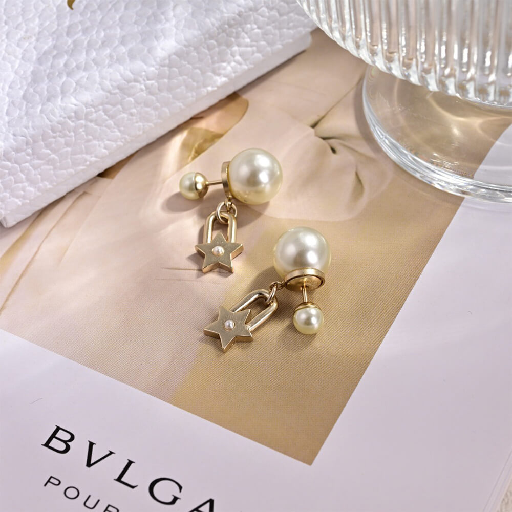 D10r EARRINGS