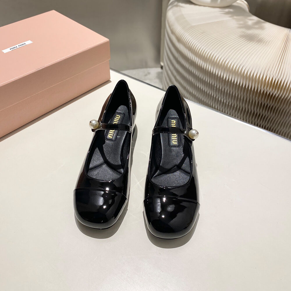 M1um1u Mary Jane pumps