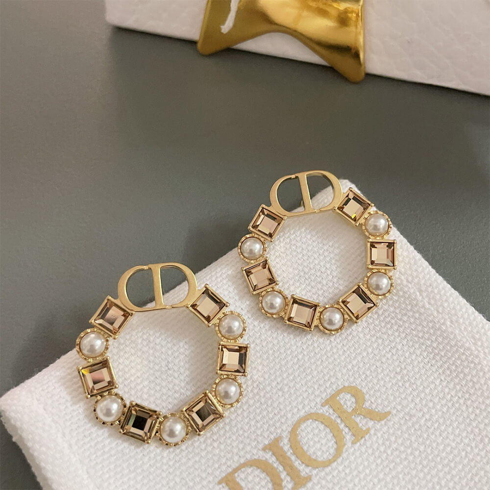 D10r EARRINGS