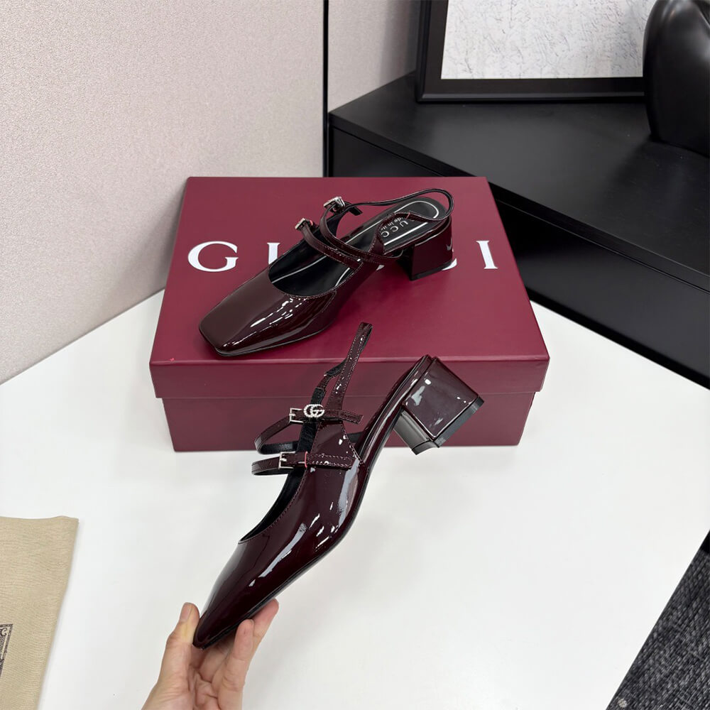 Gvc*1 Women’s pump with Double G