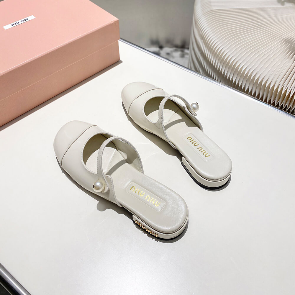 M1um1u Mary Jane pumps