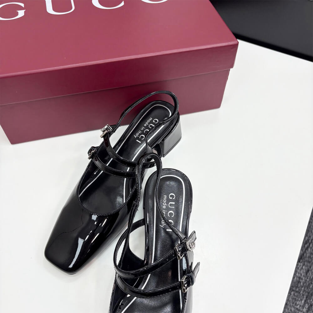 Gvc*1 Women’s pump with Double G