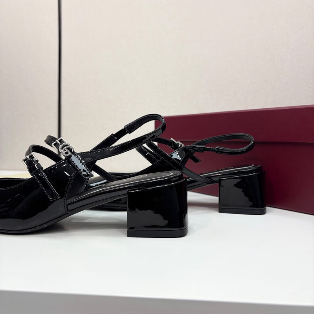 Gvc*1 Women’s pump with Double G