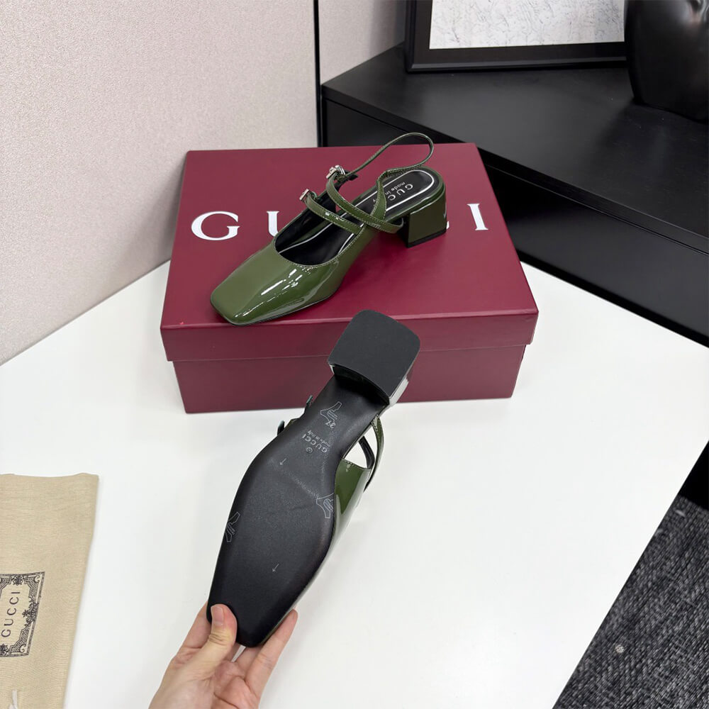 Gvc*1 Women’s pump with Double G
