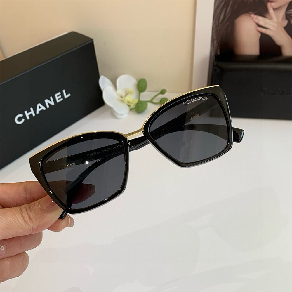 Ch**el SUNGLASSES