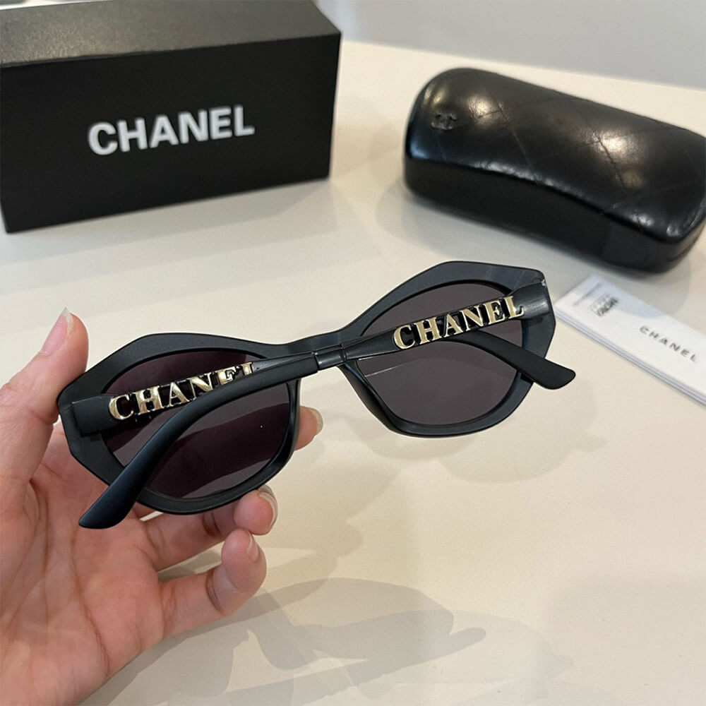 Ch**el SUNGLASSES