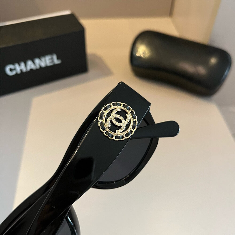 Ch**el SUNGLASSES