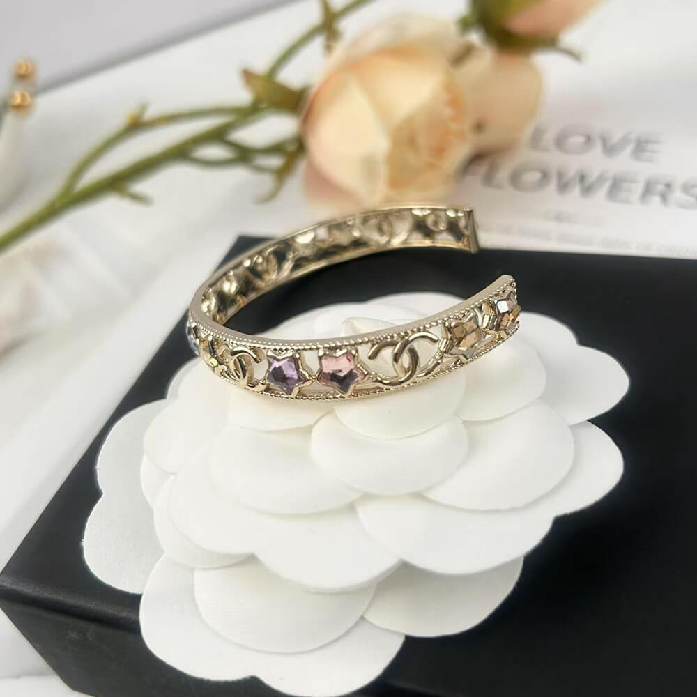 Ch**el bracelet
