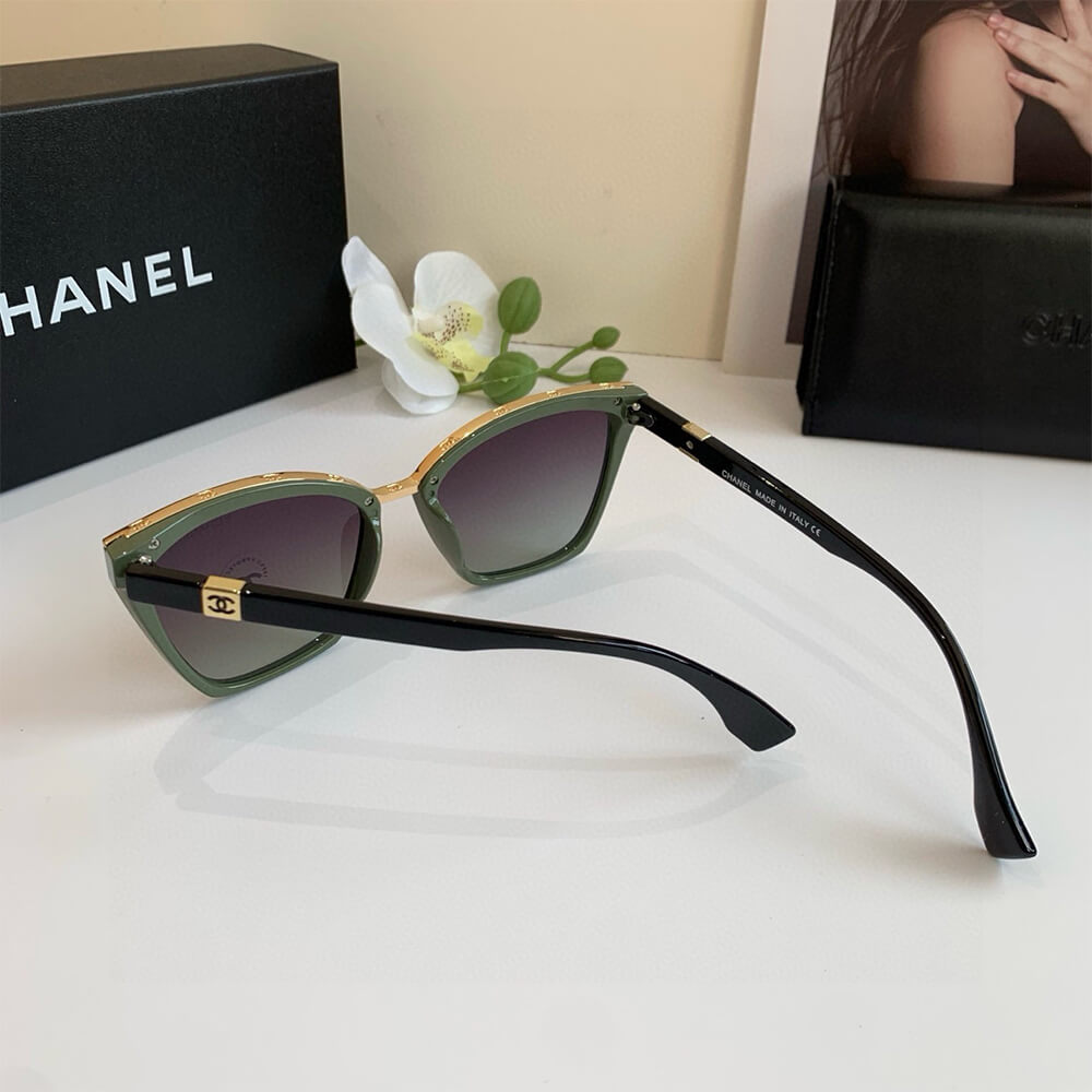 Ch**el SUNGLASSES